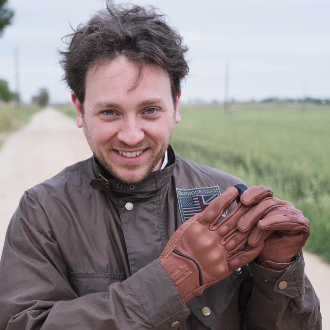 Harssidanzar Leather Motorcycle Gloves for Men Touchscreen GM028