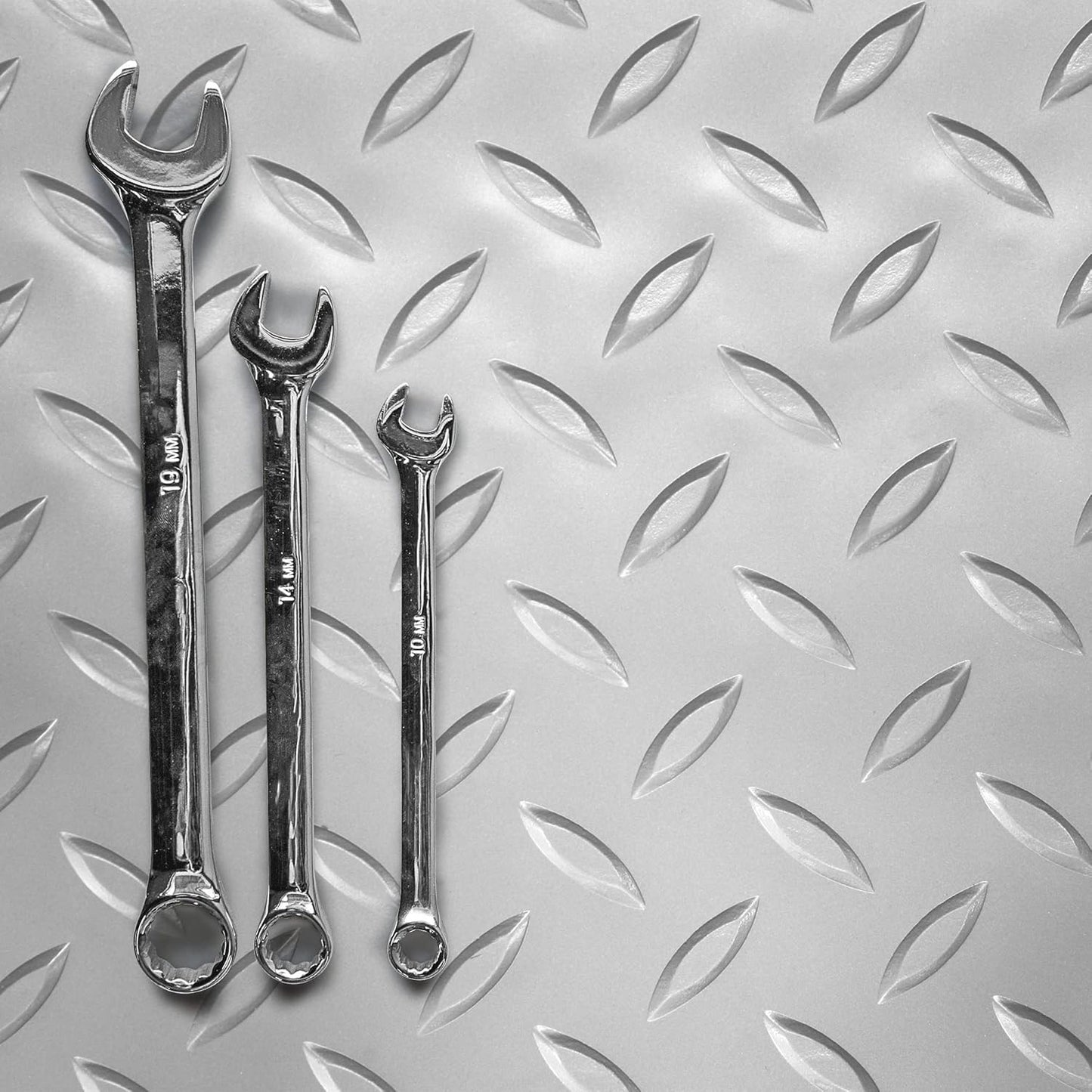 IncStores 2.5mm Thick Commercial-Grade Nitro Roll Garage Floor Mat | Flexible Vinyl Floor Mat for a Stronger and Safer Garage, Workshop, or Trailer | Diamond-Plate, Stainless Steel, 7.5' x 100'