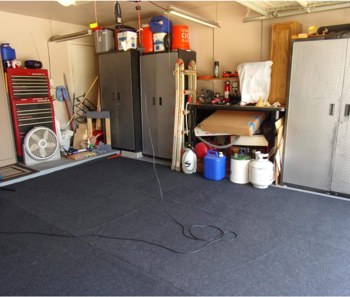 Garage Floor Mat，Absorbent Oil Mat—Floor Mat for Golf Carts,Motorcycles，Protect Garage and Shop Floor Surface，Absorbent Felt and Leak-Resistant Anti-Slip Backing，Reusable/Washable (7'6"x18'1")